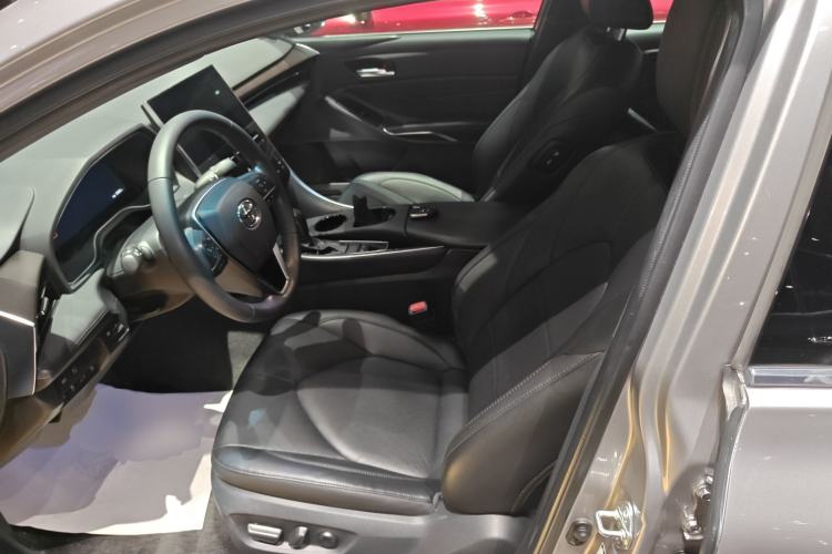 Used Toyota Avalon 2022 2.0L XLE Premium Edition
