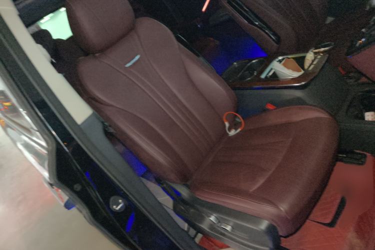 Used Hongqi HQ9 2023 2.0T Smart Connect Flagship Edition
