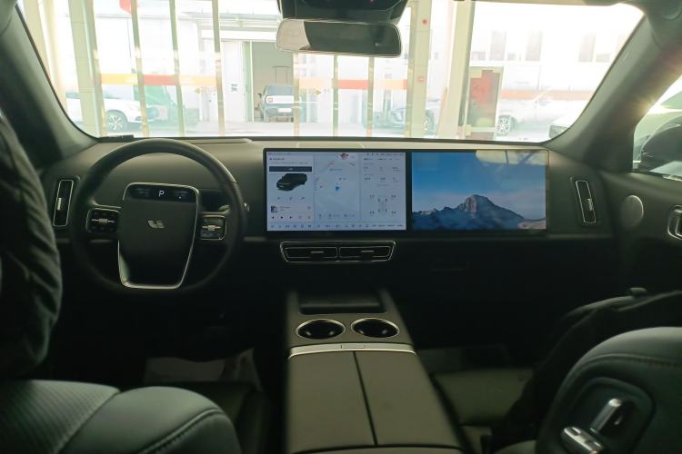 Used Li Auto L7 2023 Pro Model
