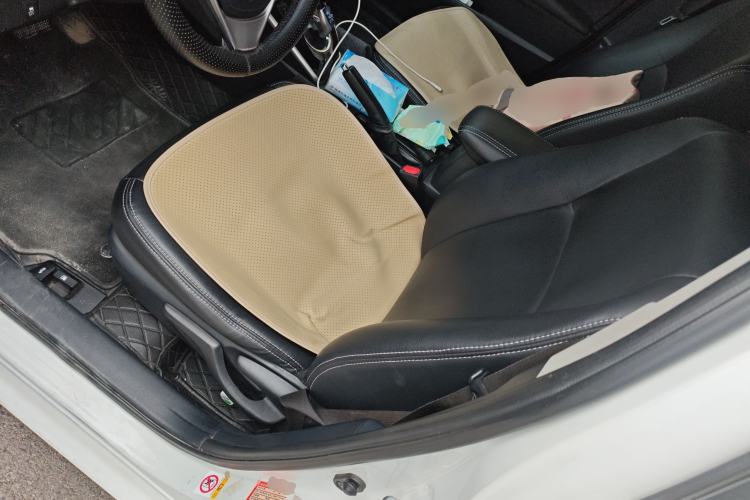 Used Toyota Levin 2016 Dual-Engine 1.8H GS E-CVT Elite Model with Sunroof