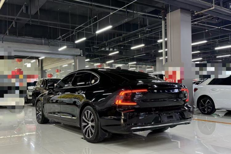 Used Volvo S90 2021 B5 Zhiyi Luxury Edition
