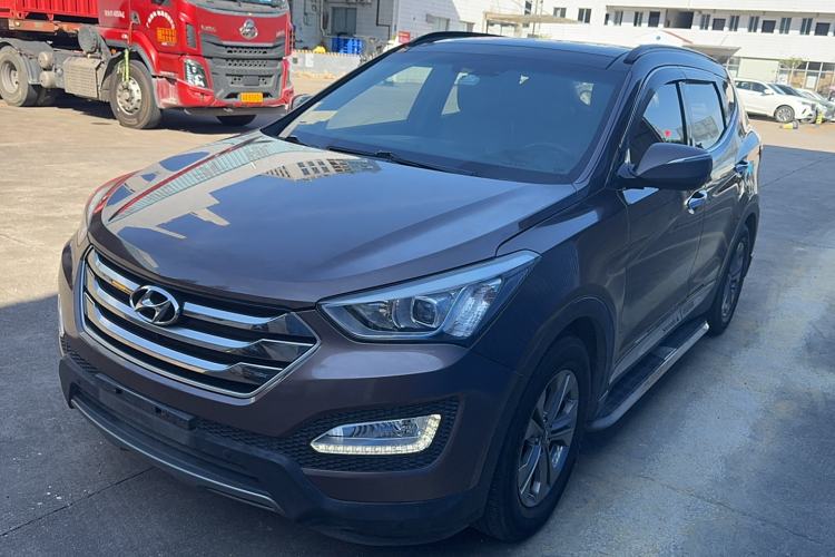 Used Hyundai Santa Fe 2015 2.0T Automatic Two-Wheel Drive Smart Version 5 Seats
