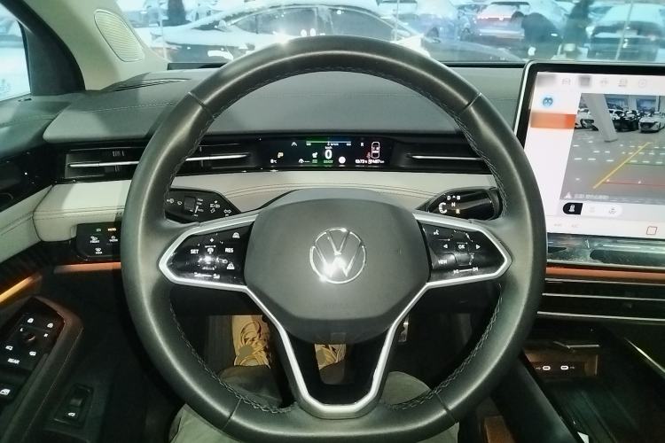 Used Volkswagen ID.7 VIZZION 2024 AIR model