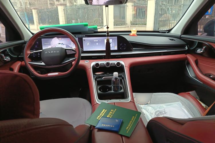 Used  Stellar 2023 400T Four-Wheel Drive Deluxe Edition