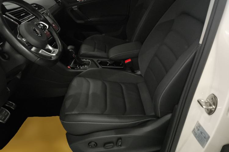 Used Volkswagen Tiguan L 2021 330TSI Automatic Two-Wheel Drive R-Line Enhanced Edition