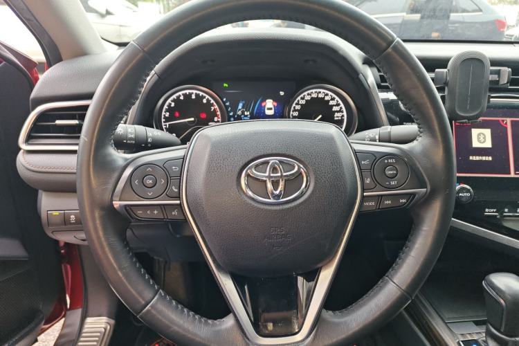 Used Toyota Camry 2018 2.5G Luxury Edition
