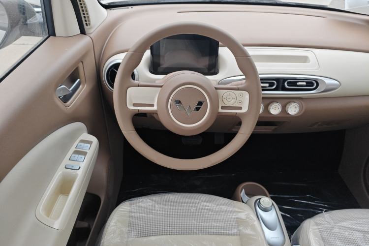 Used Wuling Hongguang MINIEV 2025 Four-Door Version Advanced Edition