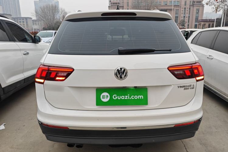 Used Volkswagen Tiguan L 2019 330TSI Automatic Two-Wheel Drive Panoramic Comfort Edition China VI Standard
