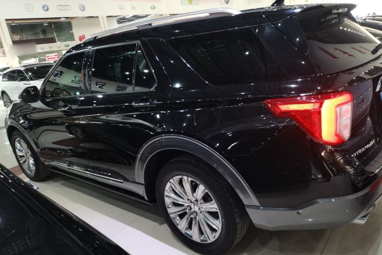 Used Ford Explorer 2020 EcoBoost 285 4x4 Titanium Edition 6 Seats