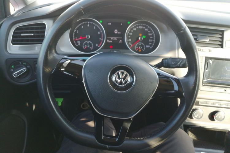 Used Volkswagen Golf 2016 1.6L Automatic Comfort Model