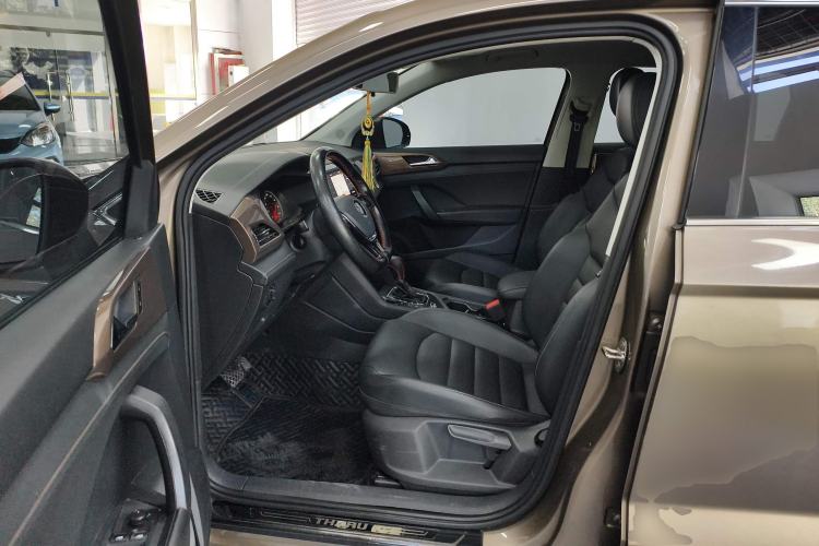 Used Volkswagen Tharu 2020 280TSI Two-Wheel Drive Luxury Edition China VI Standard