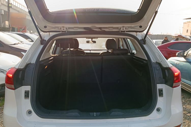 Used Haval H2s 2018 Red-Label 1.5T Dual-Clutch ZhiShang Model
