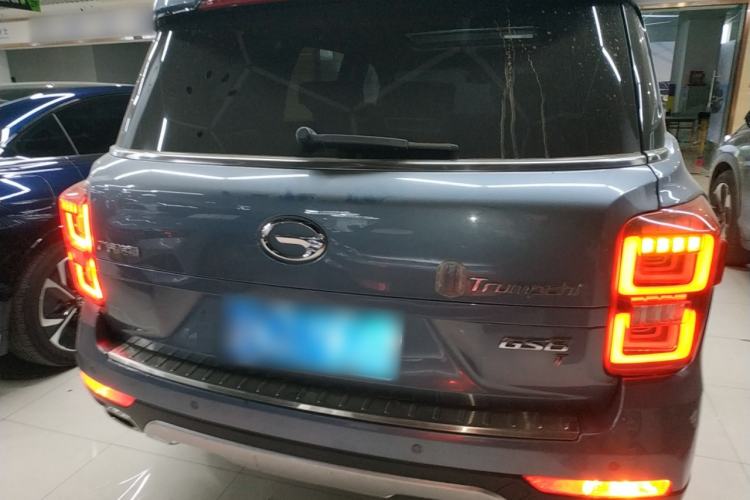 Used GAC Trumpchi GS8 2017 320T Two-Wheel Drive Luxury Smart Connectivity Version (7 Seats)
