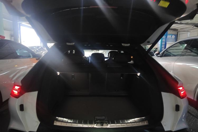 Used Denza Z9GT 2024 1100 Four-Wheel Drive Ultra Version
