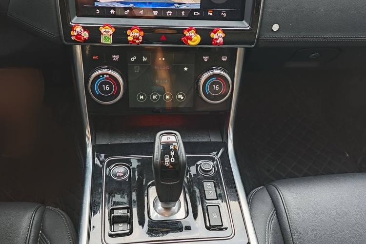 Used Jaguar XEL 2020 2.0T 200 PS S Advanced Elegance Edition
