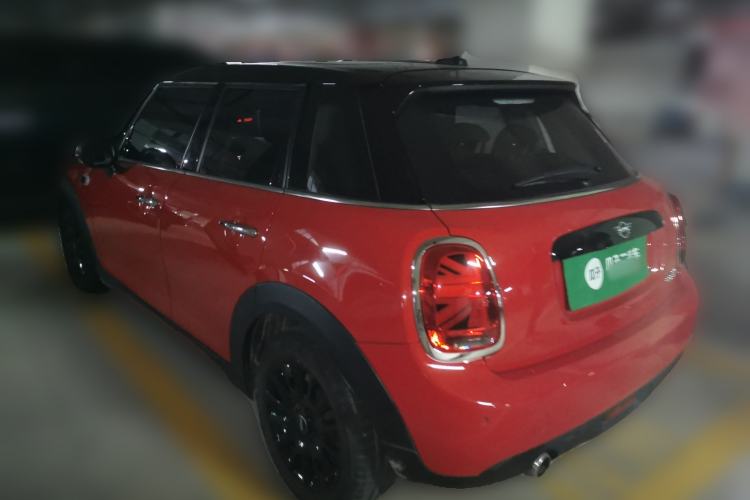 Used  MINI 2018 1.5T COOPER Classic Edition Five-Door Version