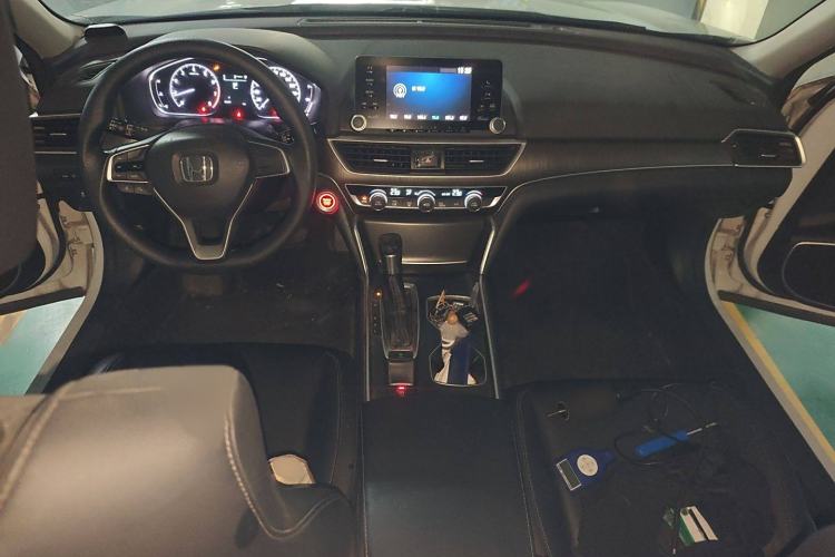 Used Honda Accord 2018 230TURBO Comfort Version National V
