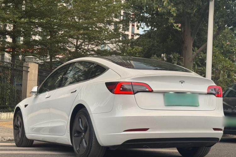 Used Tesla Model 3 2019 Long-Range Rear-Wheel-Drive Version
