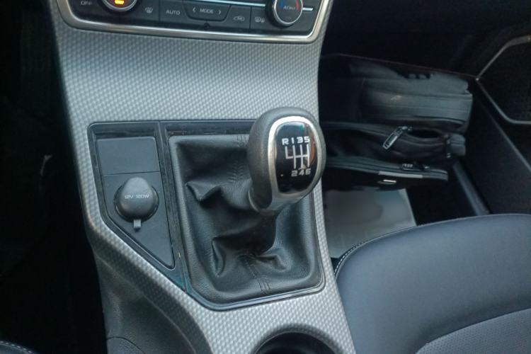 Used Geely Auto Emgrand GS 2016 Elegant Edition 1.8L Manual LingShang Model
