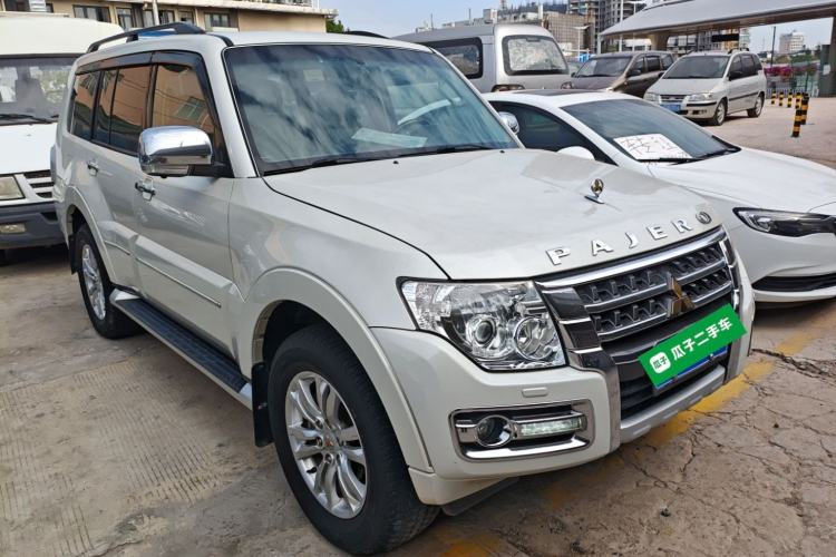 Used Mitsubishi Pajero 2018 V97 3.8L 5-Door GLS Sunroof – Middle East