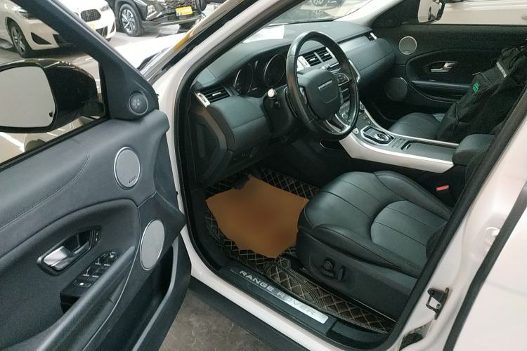 Used Land Rover Range Rover Evoque 2018 240 PS SE Smart Brilliance Edition