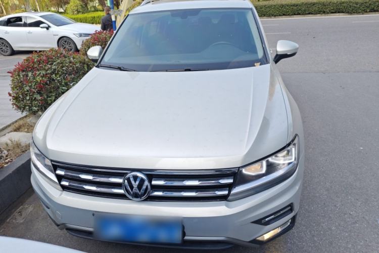 Used Volkswagen Tiguan L 2018 330TSI Automatic Two-Wheel Drive Luxury Edition
