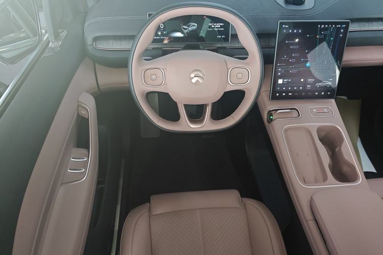 Used Nio EC6 2024 75 kWh
