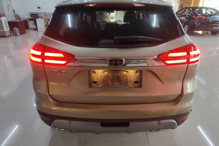 Used Geely Auto Emgrand X7 Sport 2016 2.0L Manual Smart Connect Version
