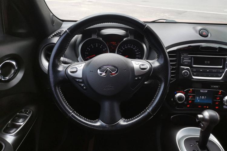 Used Infiniti ESQ 2014 1.6L Spontaneous Edition
