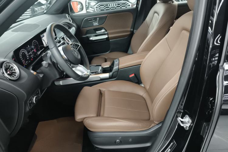 Used Mercedes-Benz GLB 2024 GLB 220 Fashion Model