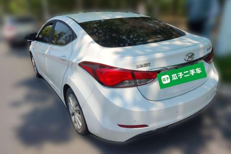 Used Hyundai Elantra 2016 1.6L Automatic Smart Version
