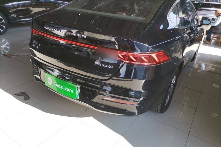 Used BYD Qin PLUS 2024 HONOR Edition DM-i 55KM Leading Model

