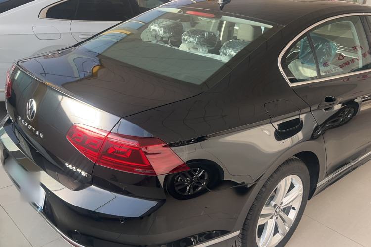 Used Volkswagen Magotan 2023 2 Million Units Limited-Edition 280TSI DSG Comfort Version
