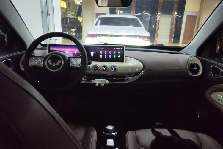 Used Wuling Bingo 2024 410 km Lingxi Deluxe Edition