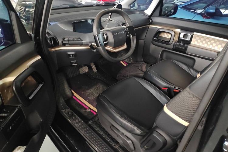 Used Baojun KiWi EV 2022 Designer Lite Edition Lithium Iron Phosphate
