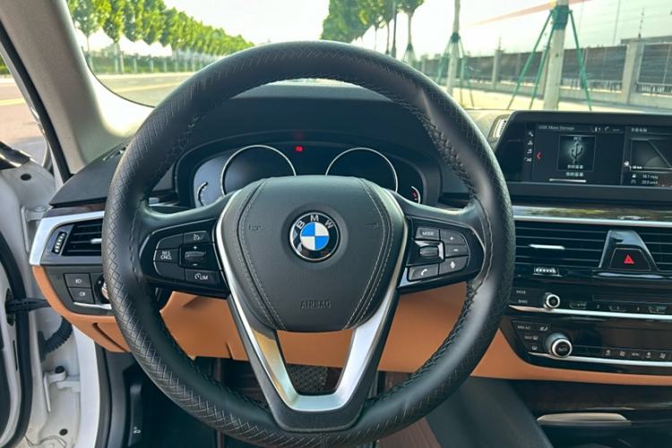 Used BMW 5 Series 2018 528Li Launch Special Edition
