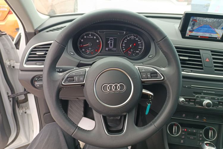 Used Audi Q3 2017 30 TFSI Fashion Model
