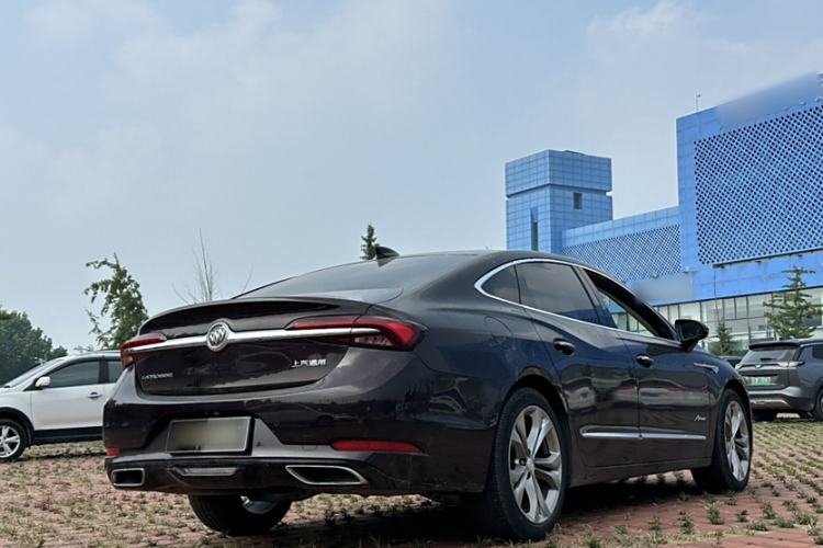 Used Buick LaCrosse 2022 Avenir Avia First Edition
