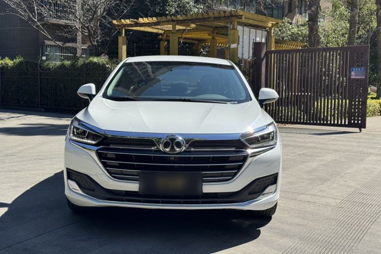 Used BAIC Beijing U7 2019 1.5T Manual Elite Edition China VI
