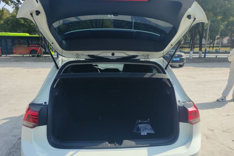 Used Volkswagen Golf 2021 200TSI DSG Pro