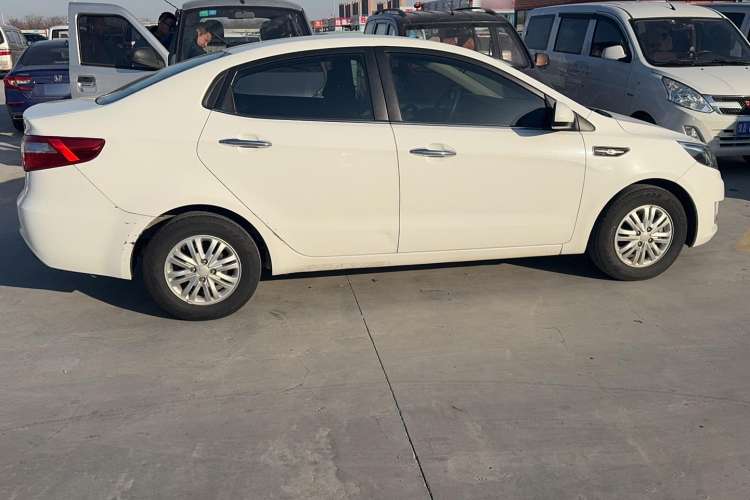 Used Kia K2 2012 Sedan 1.4L Automatic GLS Commemorative Edition
