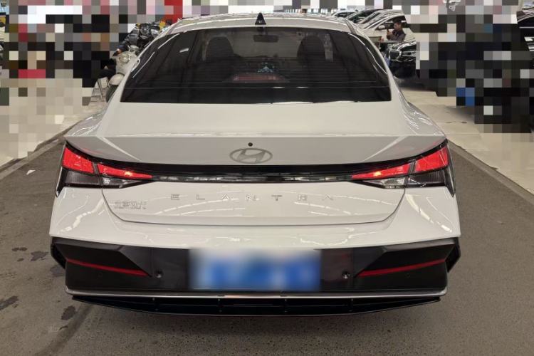 Used Hyundai Elantra 2023 1.5L CVT GLX Elite Edition
