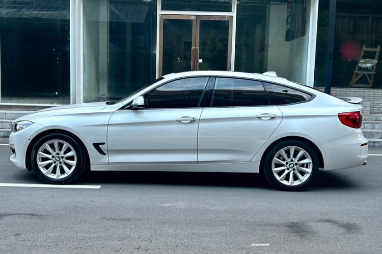 Used BMW 3 Series GT 2019 320i Sport Edition