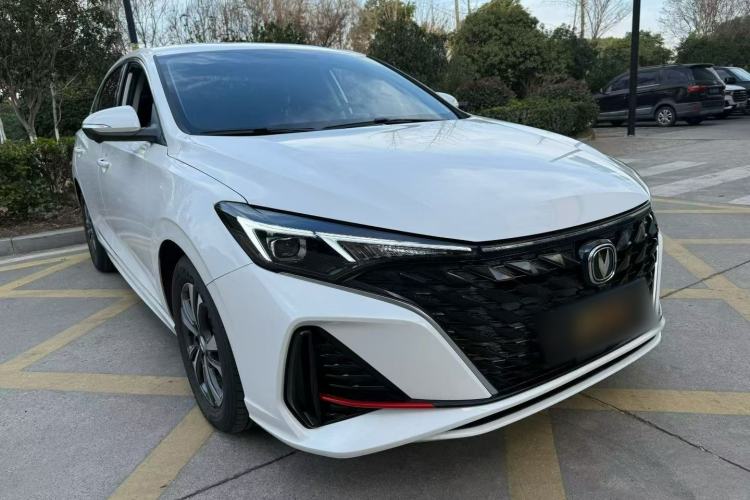 Used Changan Eado 2025 PLUS 1.4T Dual-Clutch High-Energy Version
