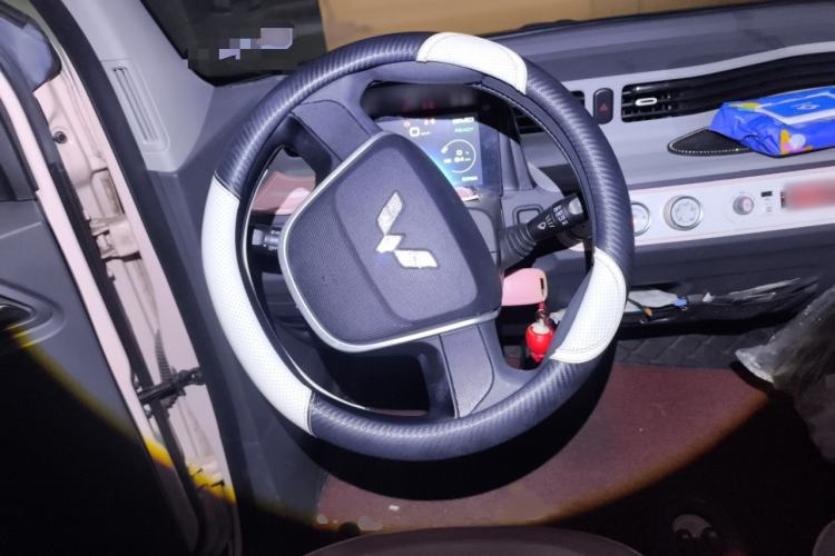 Used Wuling Hongguang MINIEV 2021 Macaron Premium Model – Lithium Iron Phosphate
