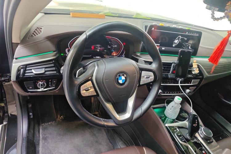 Used BMW 5 Series 2022 Second Facelift 530Li Leading Edition Luxury Package
