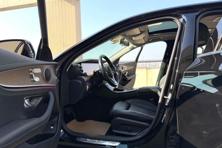 Used Mercedes-Benz E-Class 2019 E 200 L 4MATIC
