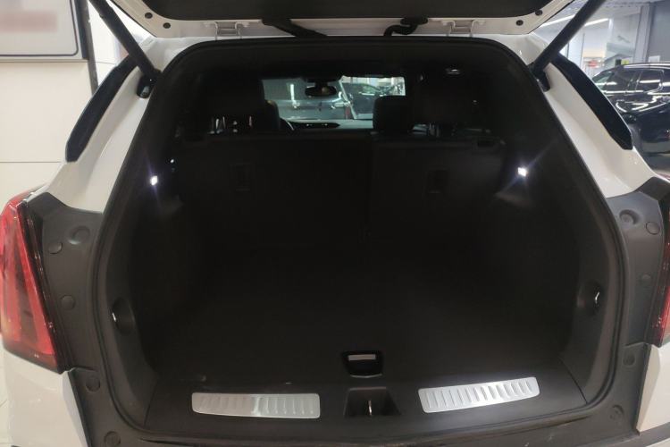 Used Cadillac XT5 2022 2.0T Two-Wheel Drive Luxury Version
