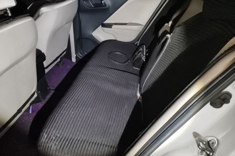 Used Honda City 2015 1.5L manual Comfort version