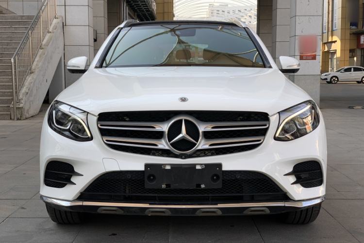 Used Mercedes-Benz GLC 2018 GLC 260 4MATIC Luxury Model
